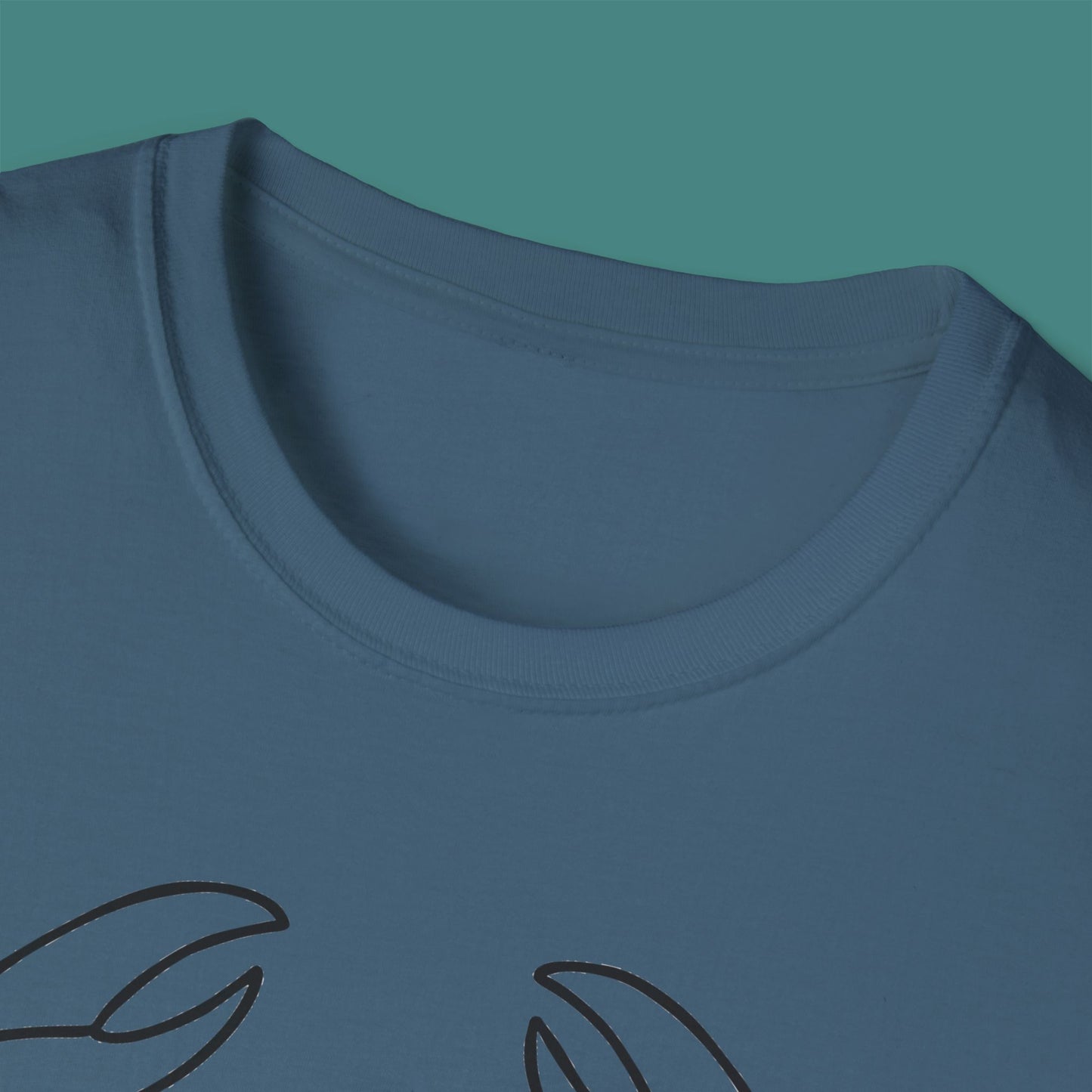 Minimalist Line Art Crab Unisex T-Shirt