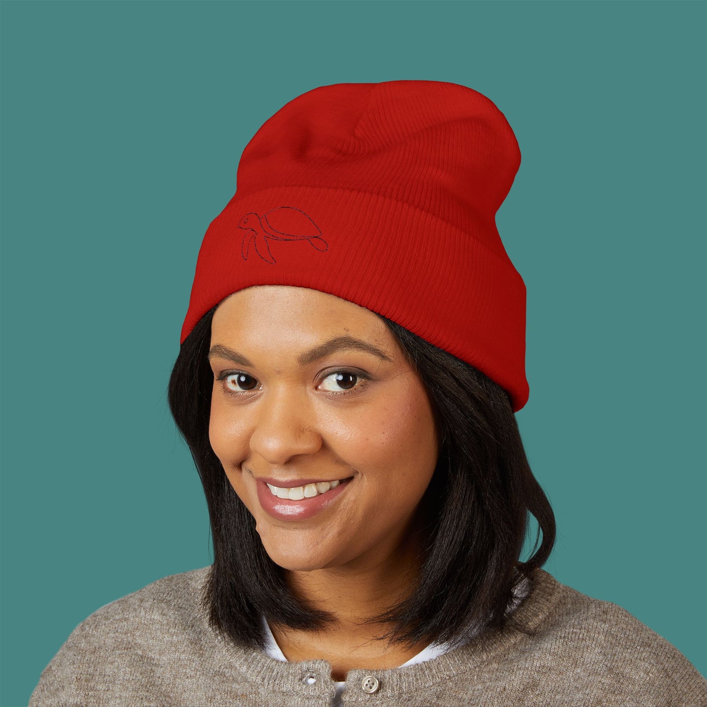 Minimalist Line Art Turtle Embroidered Beanie